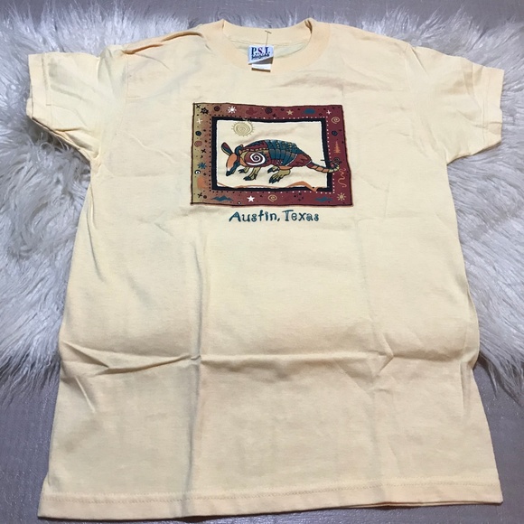 NWOT 2 Austin Texas Armadillo T-Shirts armadillo design - Picture 3 of 8